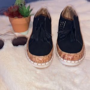 NWOT/ Sporty slip-on’s